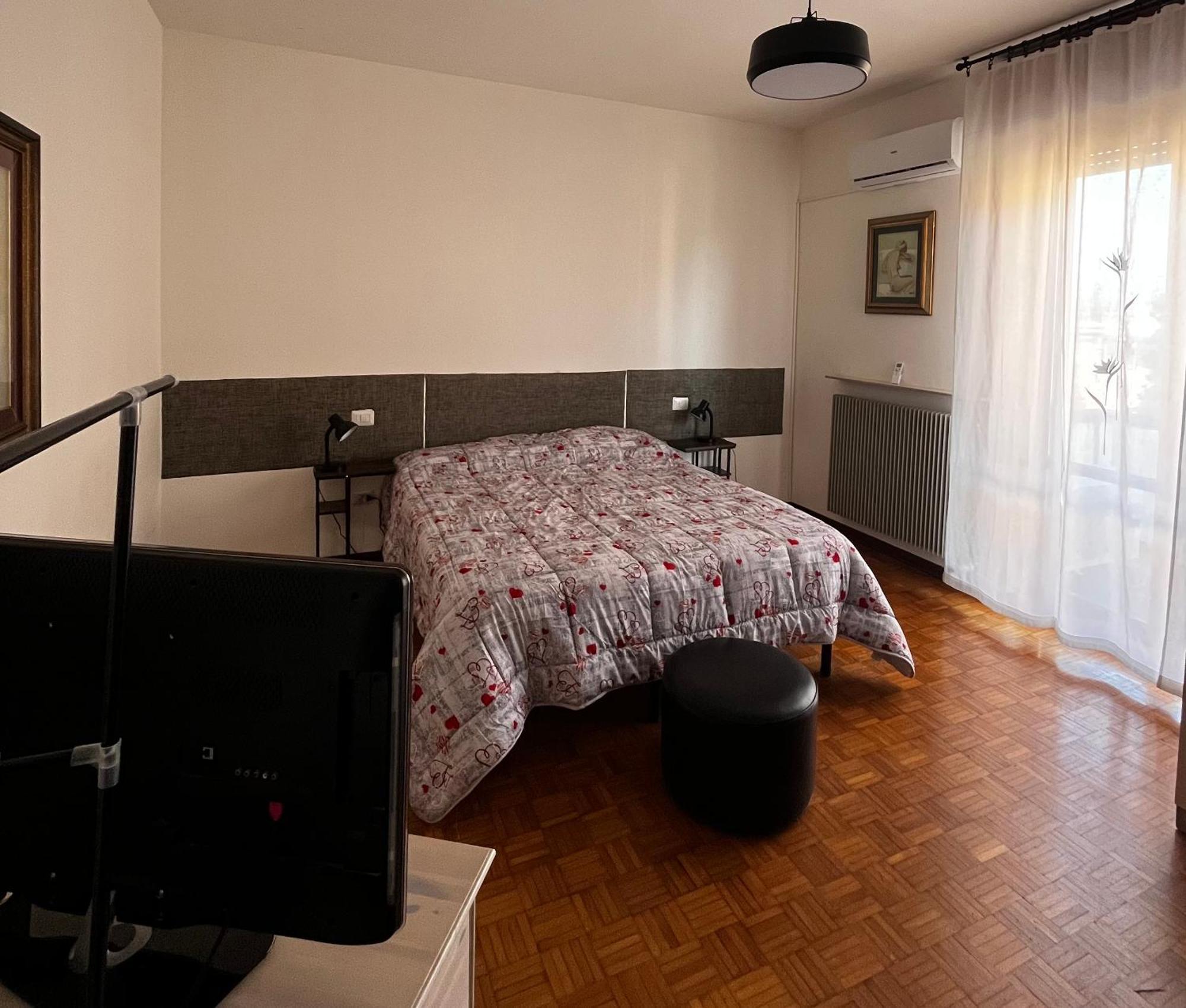 R&B Emilia Bed & Breakfast Cadeo ภายนอก รูปภาพ